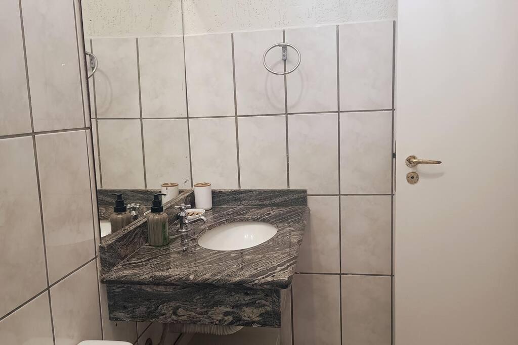 Apartamento Confortavel Maresias A 50M Da Praia Sao Sebastiao  Exterior foto